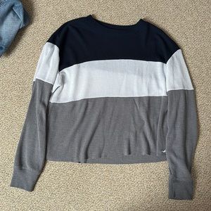 Women’s Hollister Long Sleeve Boyfriend Tee (Navy/White/Grey, XS)